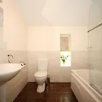 Дом отдыха Ballyhoura Mountain Lodges *