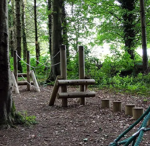 Ballyhoura Mountain Lodges Дом отдыха